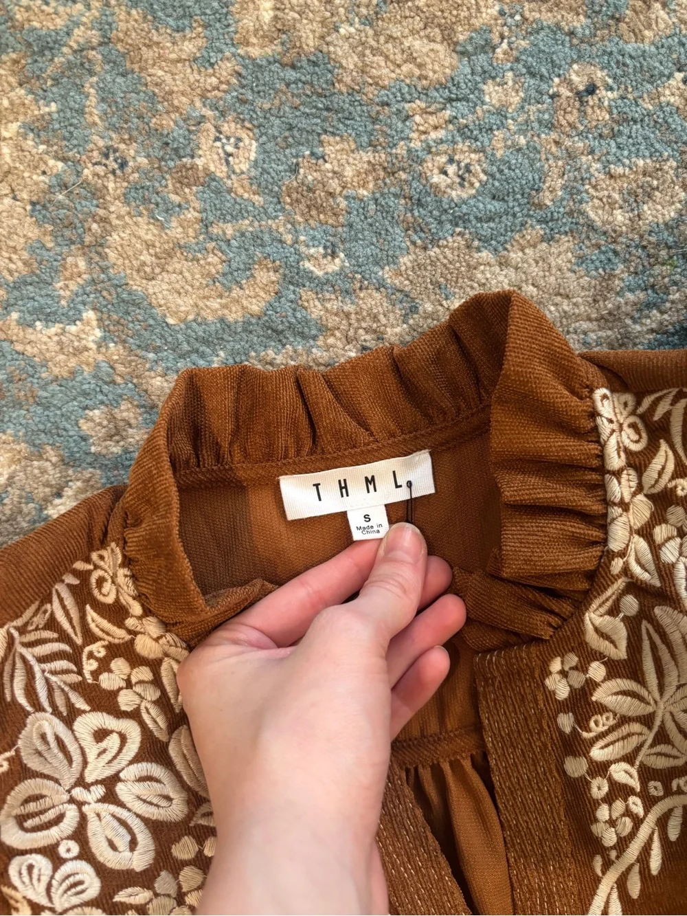 NWOT THML Anthropologie Flutter Sleeve Brown Corduroy Embroidered WesternTop Sm - Picture 5 of 5